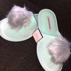 Slippers Victoria’s Secret Medium size 7-8